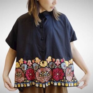Andrea Jovine Black Linen Embroidered Floral Short Sleeve Button Up Shirt Top S